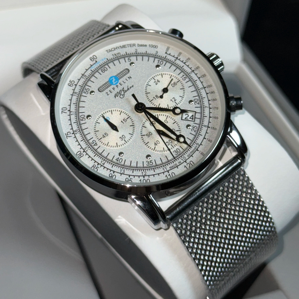 New Classic Men's Watch Three  - Stainless Mesh Band reseña y precio
