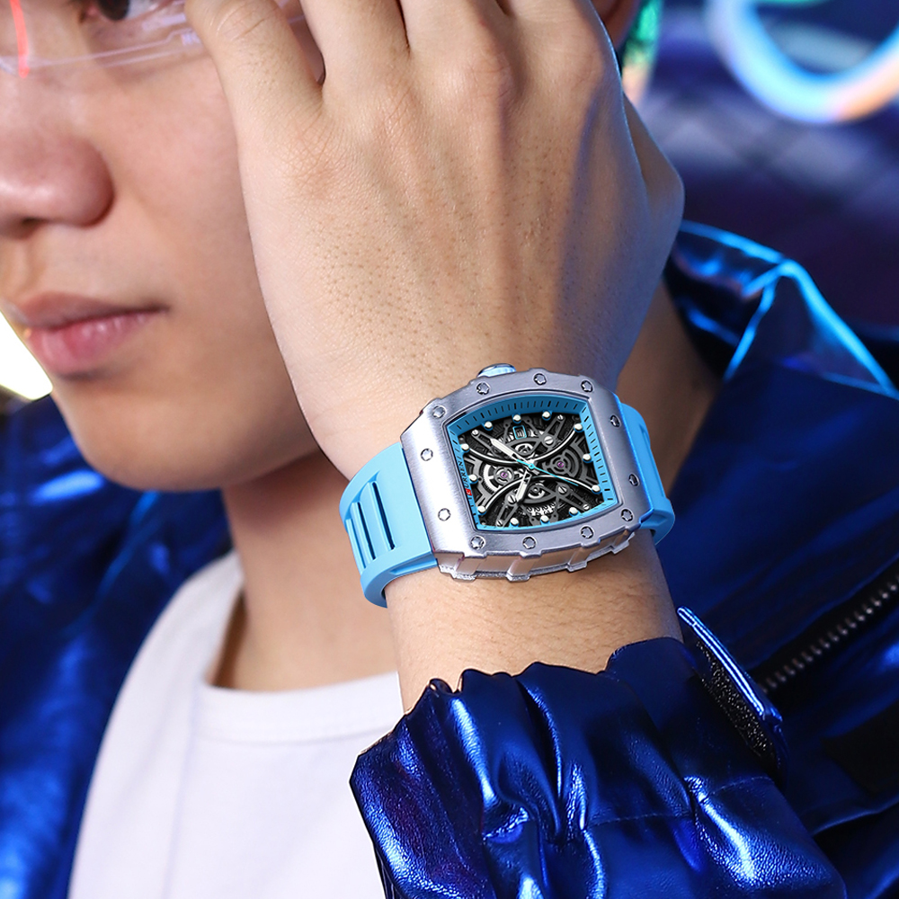 CURREN Men 3D Watch Top Brand  - Smartwatch Guess reseña y precio